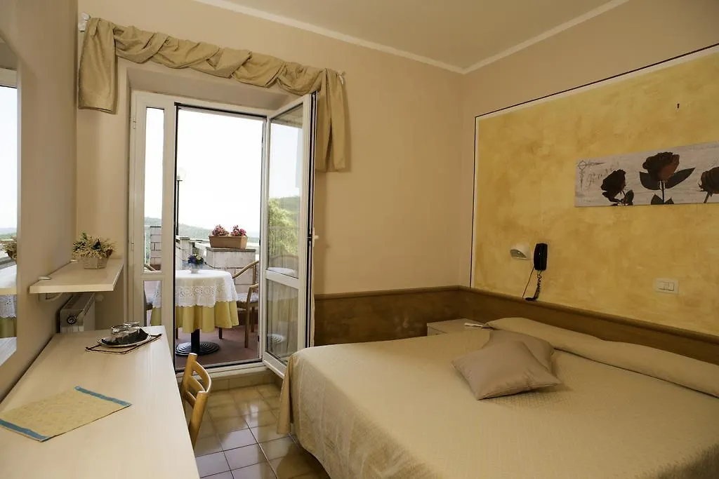 Albergo Ristorante Il Fungo Santa Fiora 3*,